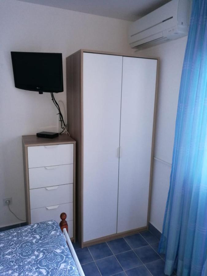 Ferienhaus Bozena Appartment 1 Врсар Экстерьер фото