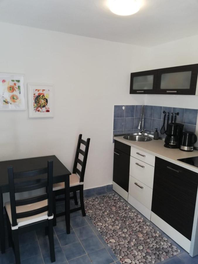 Ferienhaus Bozena Appartment 1 Врсар Экстерьер фото
